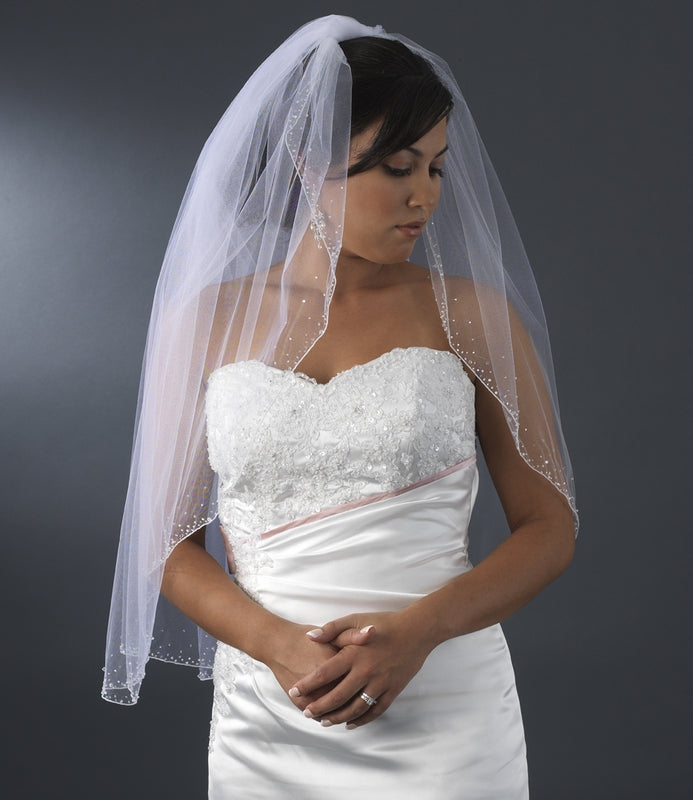 1T Layer Fingertip Length Wedding Veil with Satin Trim Edge –  BestWeddingVeil