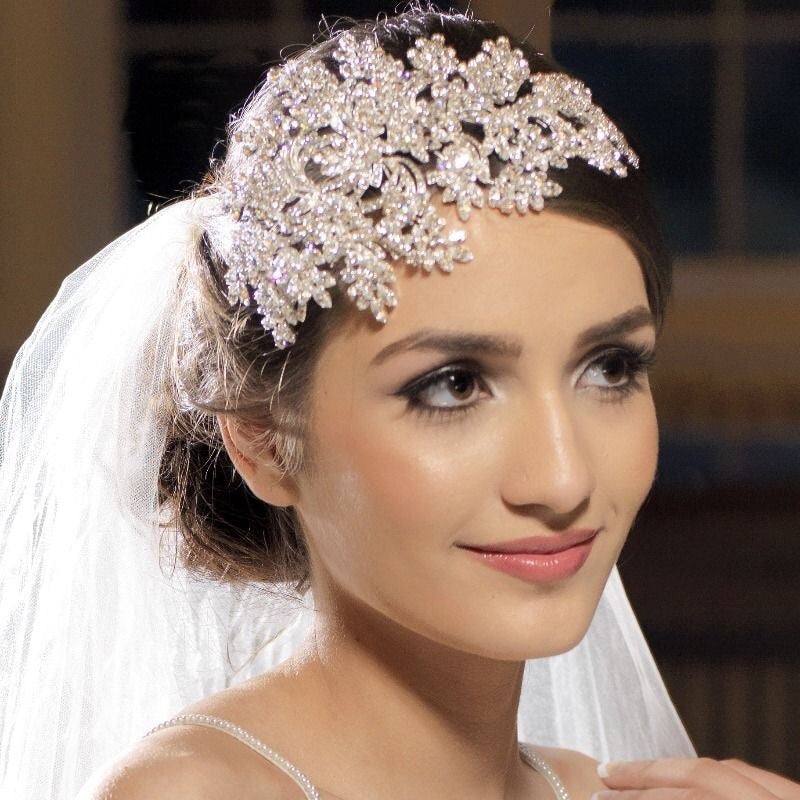 Stunning Vintage Crystal Leaves Bridal Headpiece – La Bella Bridal  Accessories