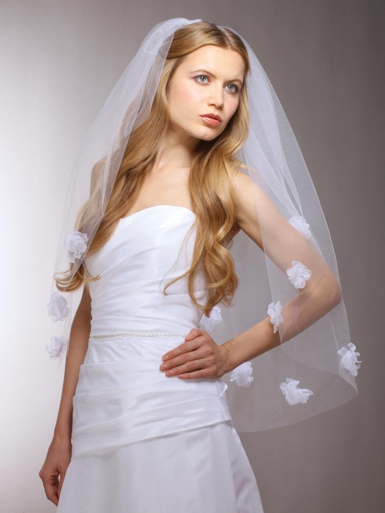 Chic Floral Flower Bridal Veil – La Bella Bridal Accessories